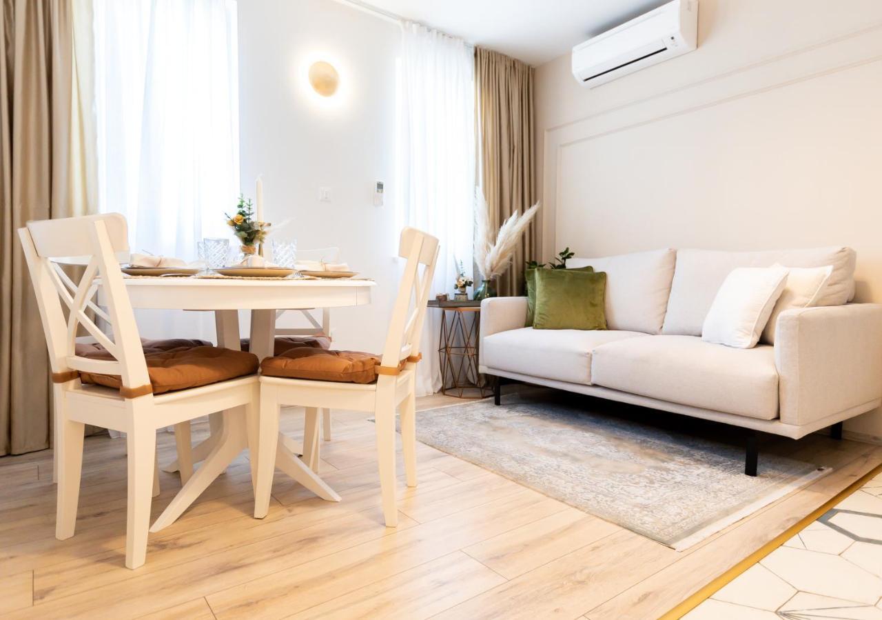 Mediteraneo Apartment *