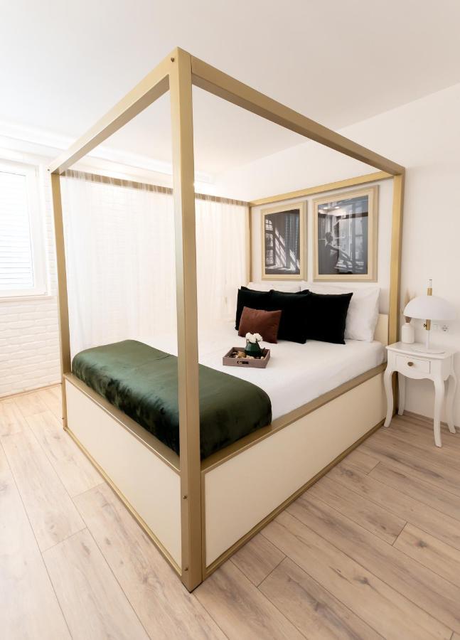 Mediteraneo Apartment