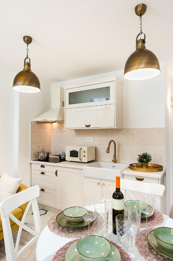 Mediteraneo Apartment *
